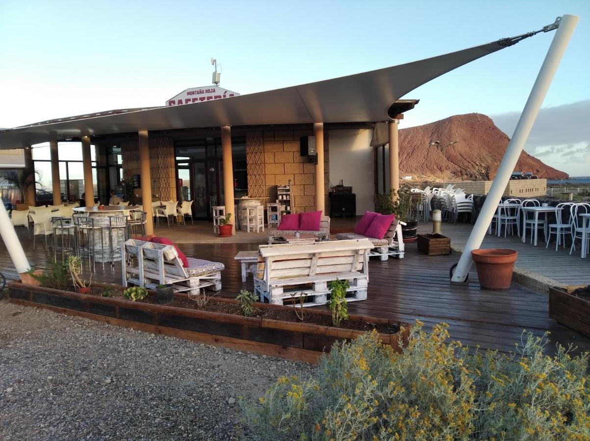 Camping Montana Roja Hotel El Médano Екстериор снимка